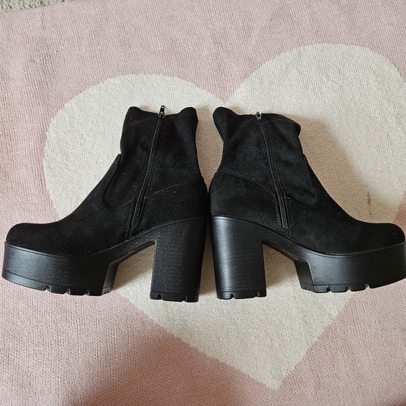 Platform Suede Boots Mid-Calf - Picture 5 of 7